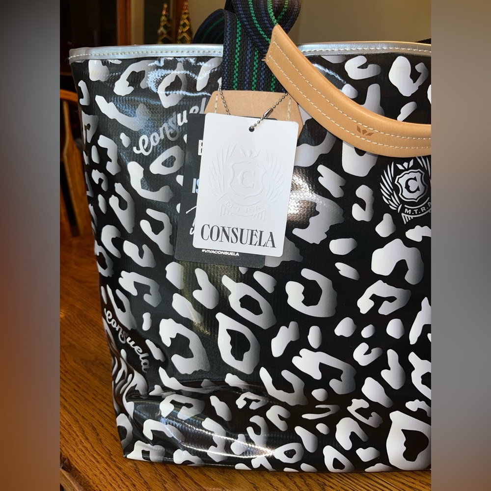 Consuela Rox Zipper Tote - Picture 3 of 12